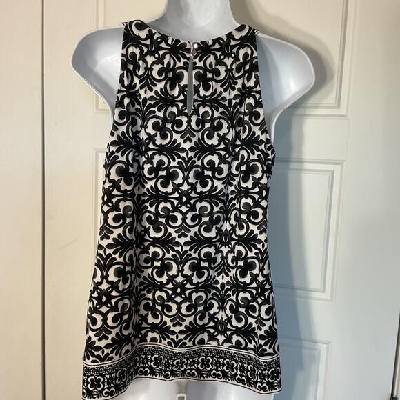 White House Black Market Sleeveless Lined Top XS - Picture 3 of 8